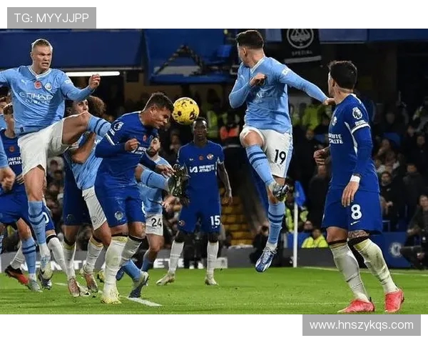 掌掴队友被罚下,英超上演罕见内讧